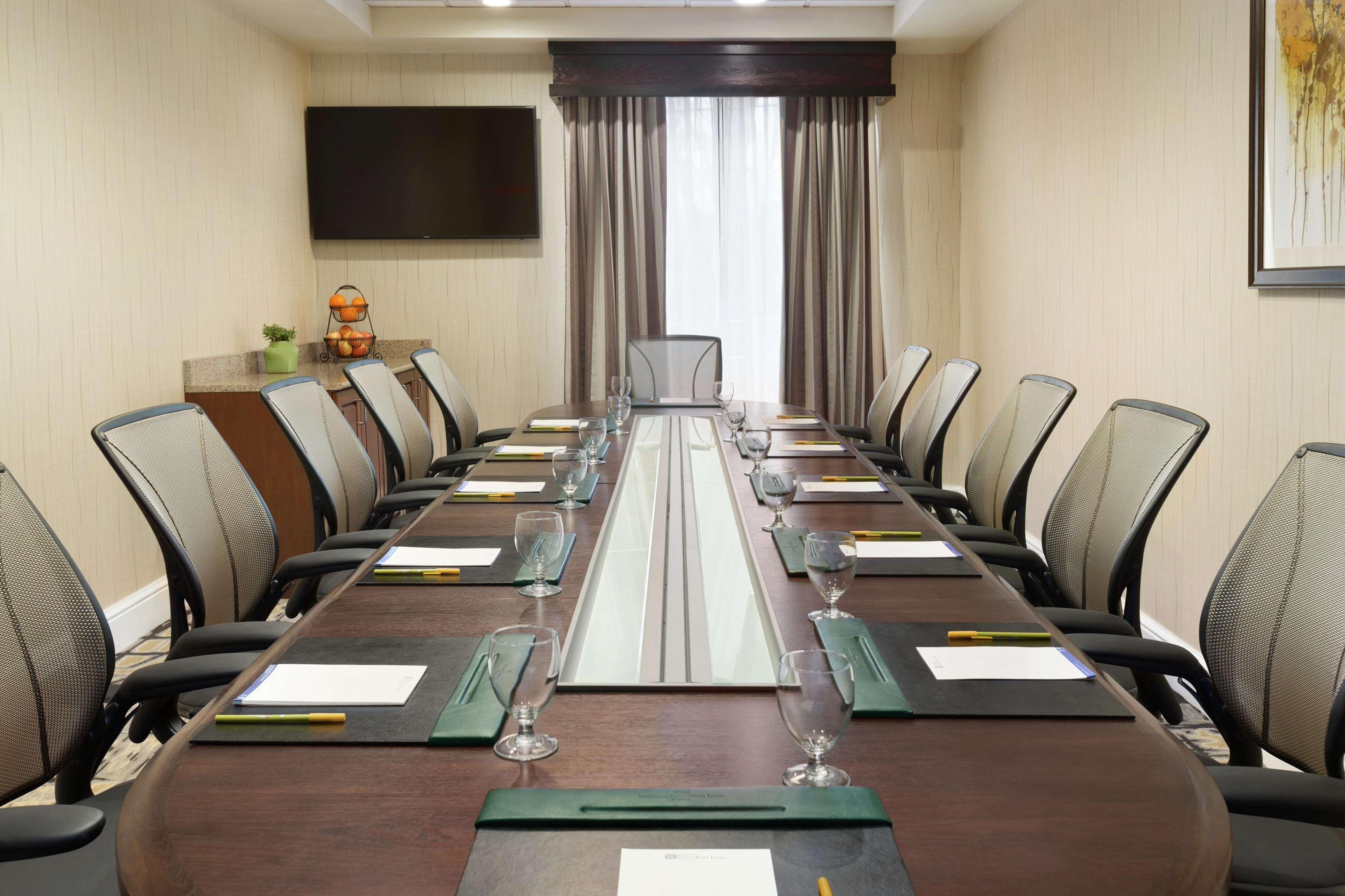 Hilton Garden Inn Shelton Zewnętrze zdjęcie