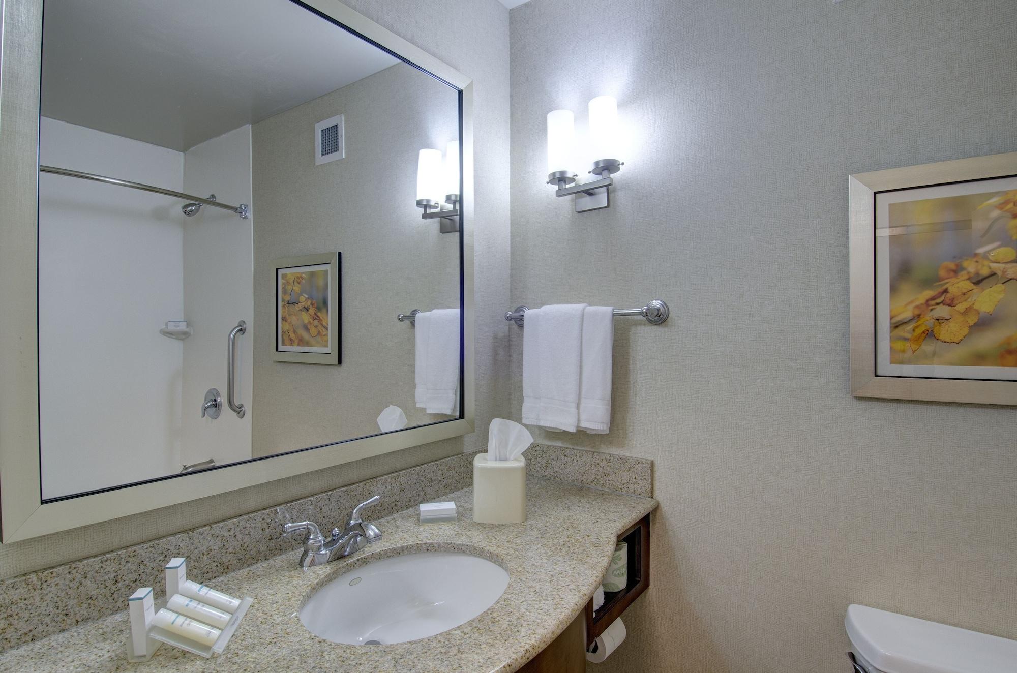 Hilton Garden Inn Shelton Zewnętrze zdjęcie